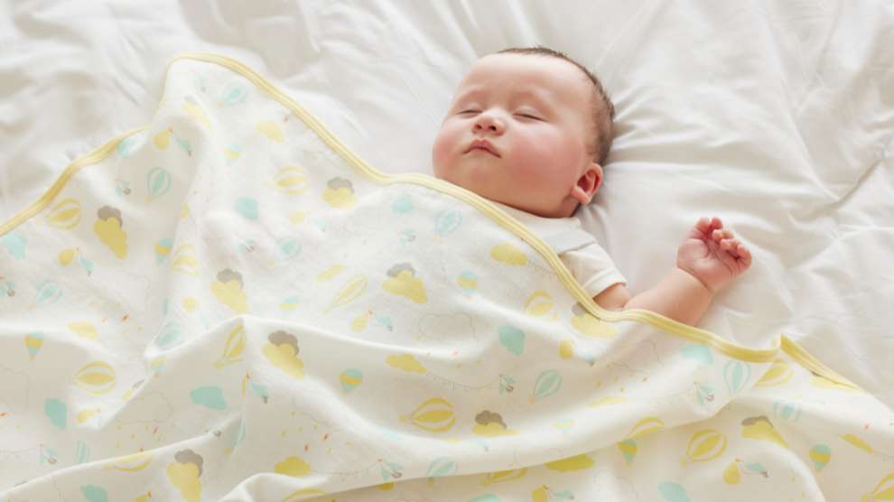 D by DADWAY　ガーゼおくるみ