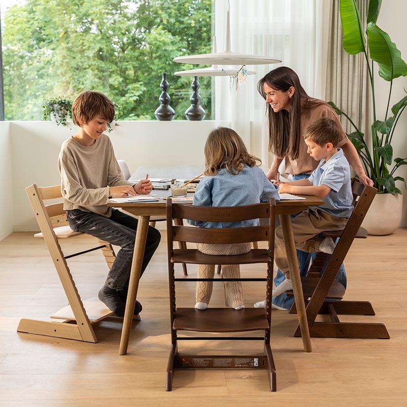 トリップ トラップ　オーク/ウォームブラウン ウォームブラウン