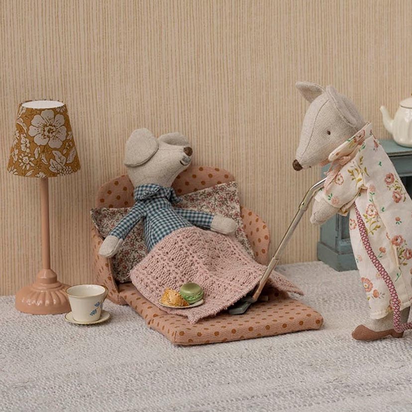 ネズミのソファベッド/赤ドット 赤ドット